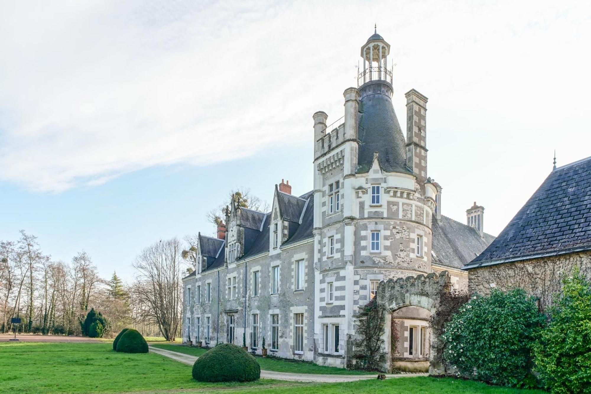 Chateau De Thouare Esterno foto